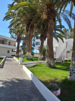 Charmant deux pièces avec grande terrasse